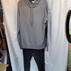Old Navy Gray Women's Hoodie With Black Leggings.